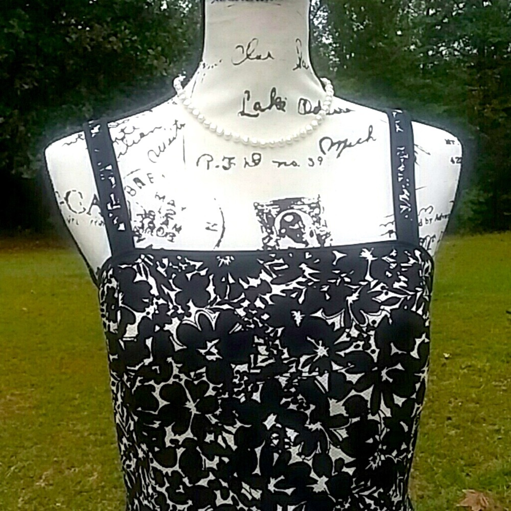 Ann Taylor Dress - Picture 4 of 6